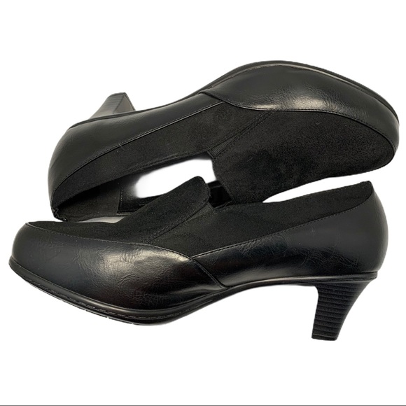 Catherines Black Slip On Loafer Heels- Size 12 W - Picture 7 of 13